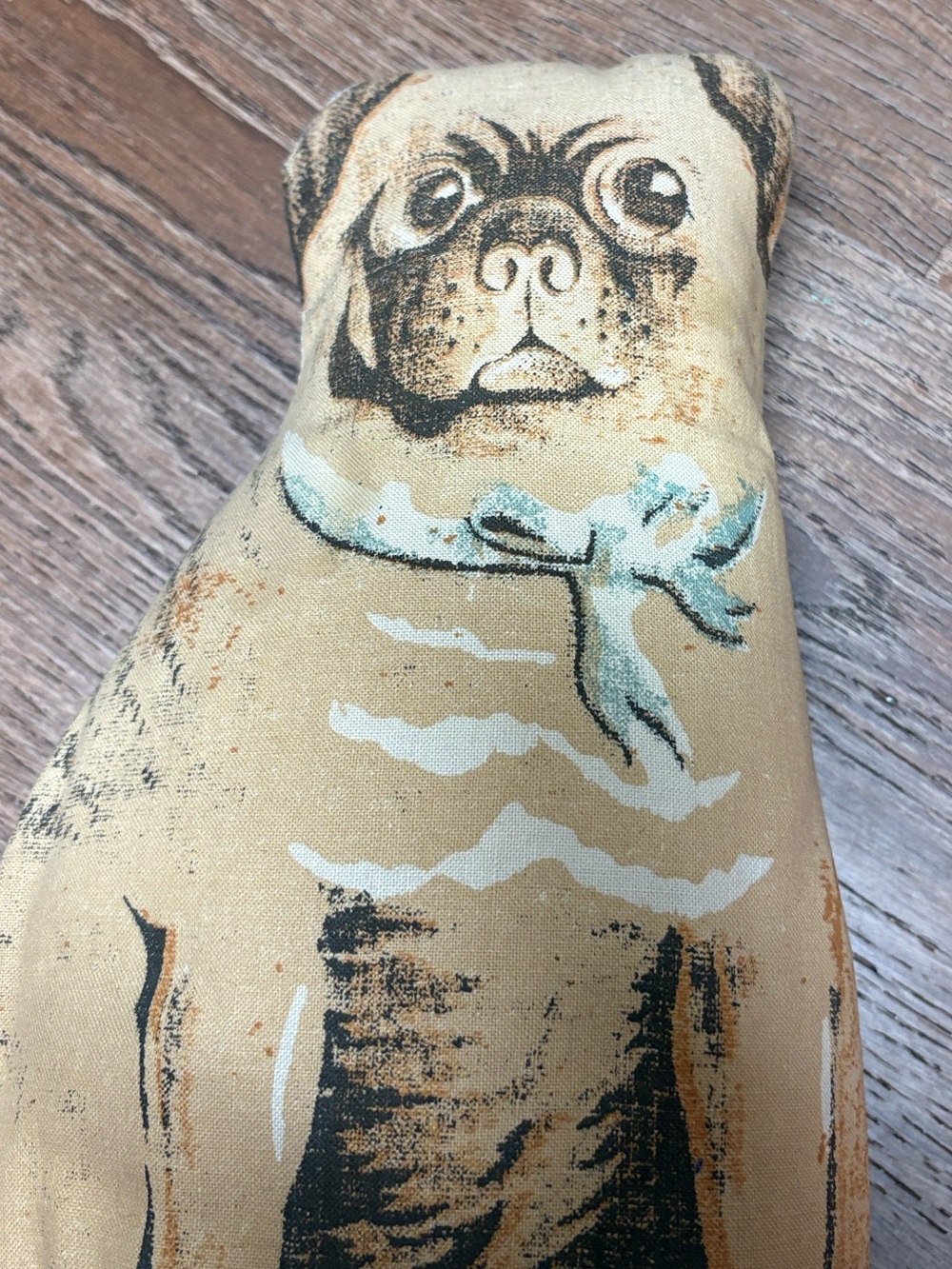Vintage Dog Accent Pillow- Tan and blue
